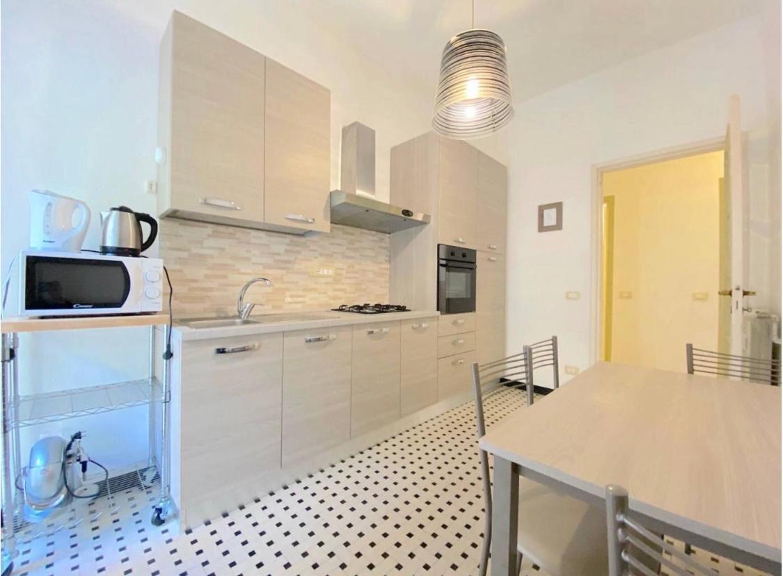 Ferienwohnung La Casa Di Claudia Genua Exterior foto