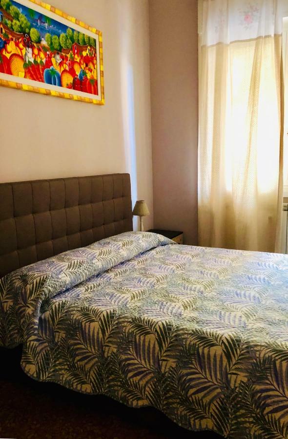 Ferienwohnung La Casa Di Claudia Genua Exterior foto